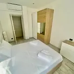 2 Mimose Apartment Recco
