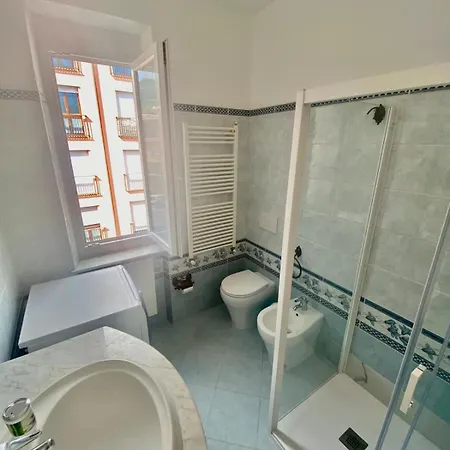 2 Mimose Apartment